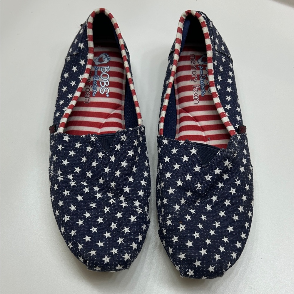 BOBS from Skechers Navy Blue White Patriotic Stars flats / loafers, memory foam